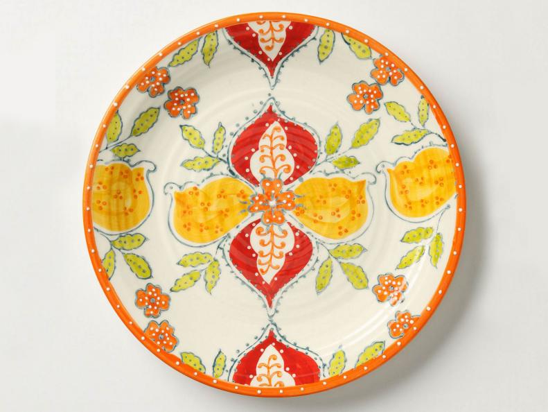 Multicolored plate with a persimmon print. 