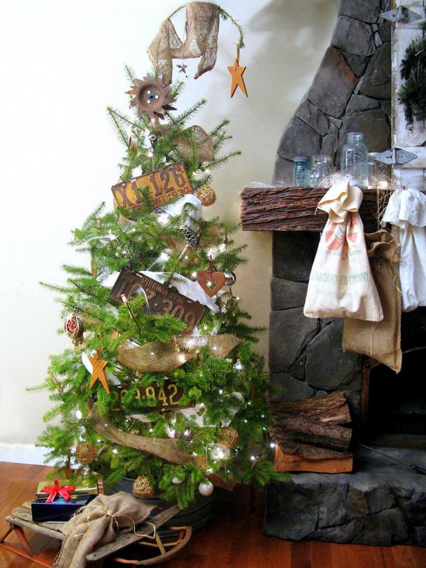 30 Country Christmas Tree Decorating Ideas Gac