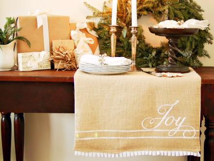 Craft a Rustic-Chic Table Runner