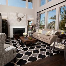 Living Room With Graphic Rug