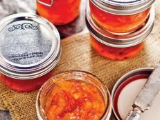 Marmalade in mason jars