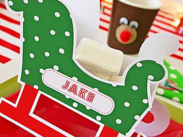 Make Personalized Sleigh Place Cards | HGTV