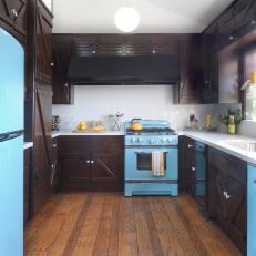 Rustic Kitchen With Retro Turquoise Appliances