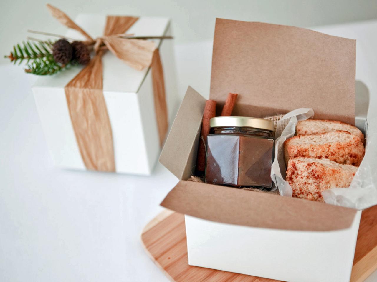 DIY House Gift Boxes, The Perfect Gift
