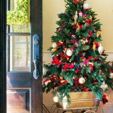 Mobile Holiday Tree in Entryway