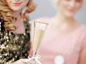 <center>Try These Sparkling New Year's Eve Party Ideas