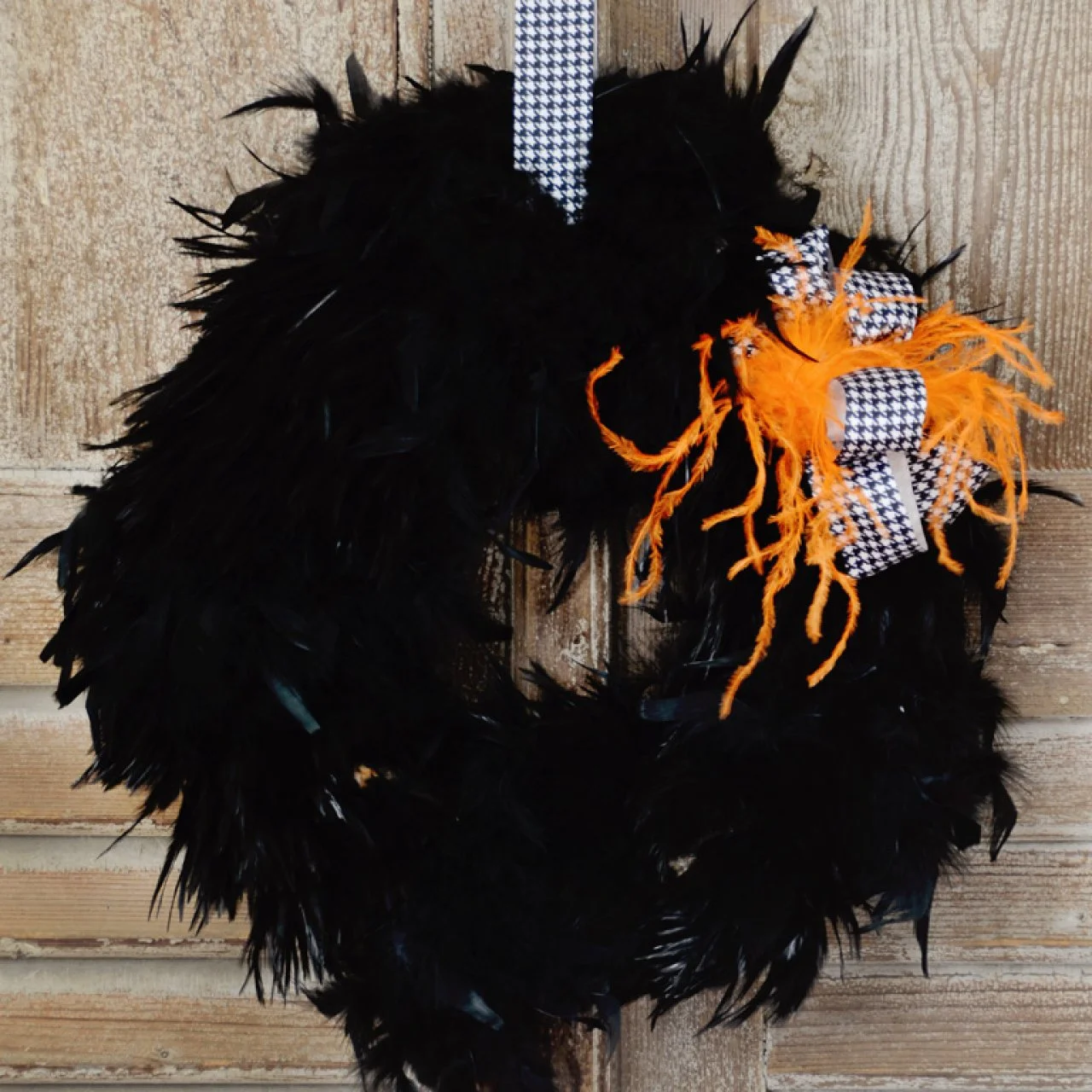 WITCHY FEATHER WREATH authentic