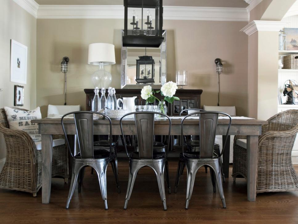 Cottage Dining Room With Metal Chairs, Dining Room Table With Metal Chairs