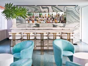 CI-Avalon-Beverly-Hills_Olivero-Bar-marble-wall-60s-design_s4x3