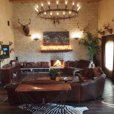 Rustic and Elegant Lodge-Style Living Room