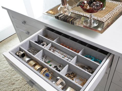 Organizador de zapatos en el closet  Closet design, Jewelry drawer, Drawers