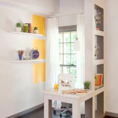 Airy Small-Space Home Office
