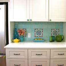 Colorful Tile Backsplash Gives a Vintage Look