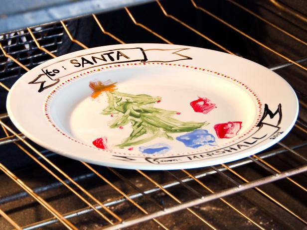 Follow manufacturer's instructions to bake plates and cure paint. Allow plates to cool. Tip: Make Santa a matching mug for hot chocolate or create extra plates to give as gifts.
