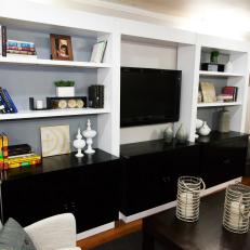 Built-in Bookcases Make Attractive Entertainment Center