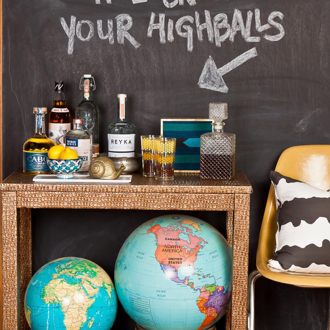 Chalkboard decorating ideas for Christmas - Chickabug