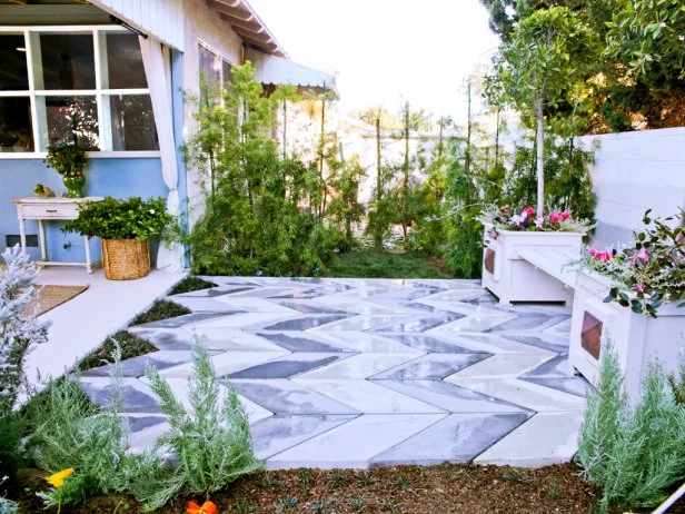 How to Design a Tile for a Peace Garden: Expert Tips