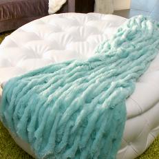 HCLRS1010_Living-Room-Ottoman_s4x3