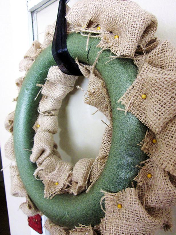 Back View of Burlap Bubble Wreath With Green Foam Ring