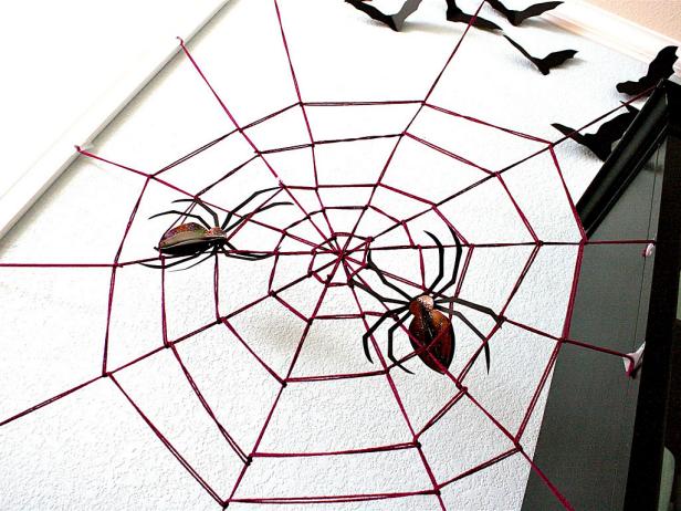 Decorate for Halloween with a stylish and spooky oversize spider web that you can make in minutes.