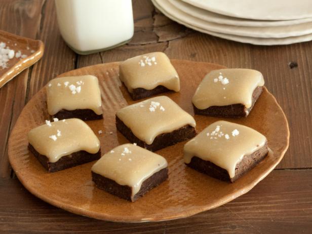 Brownies With Caramel Topping and Salt