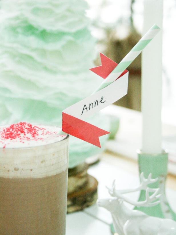 Make sure the kids don't forget which drink is theirs with a name tag that fits right on their straw. Print our free printable PDF to keep your party personalized and stress-free. Complement the party's color scheme by purchasing striped straws in mint and red.