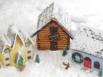 DIY gingerbread houses