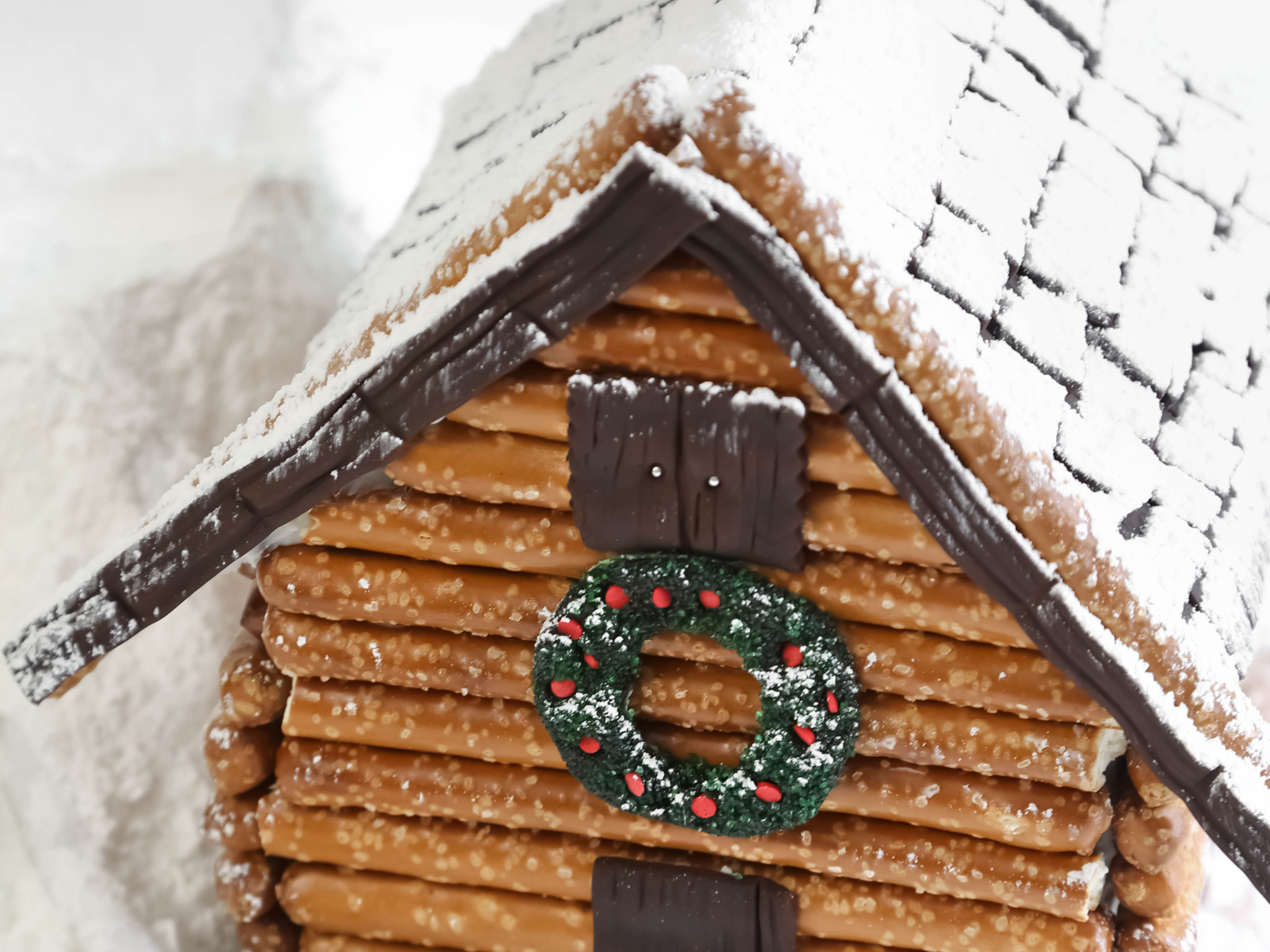 log cabin gingerbread house instructions