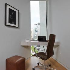 Modern Corner Office Utilizes Wasted Space
