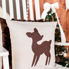 Free Template for Beautiful Reindeer Pillow