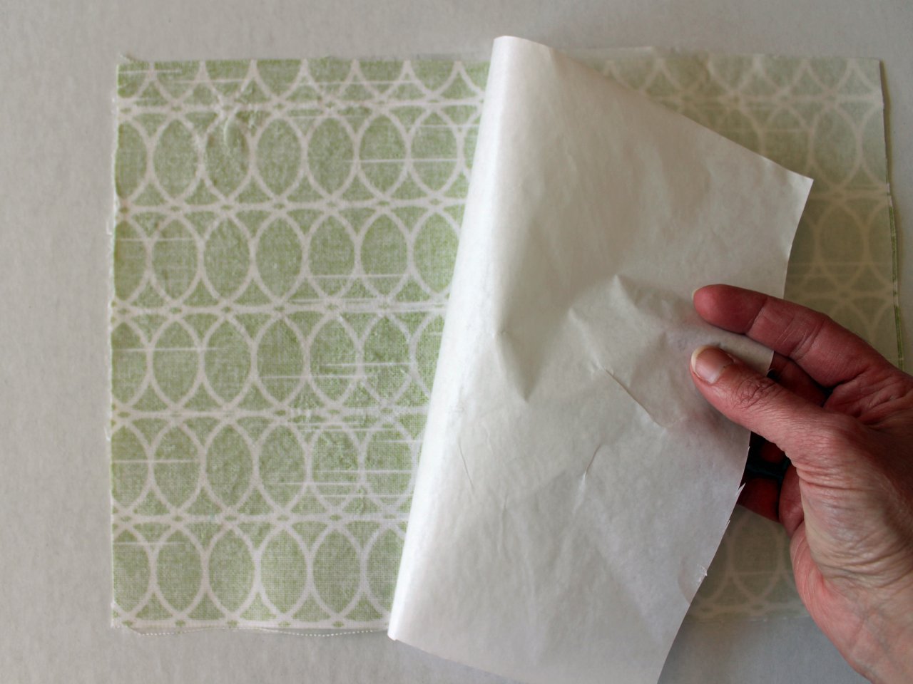 How To Make A Fabric And Evergreen Holiday Swag 