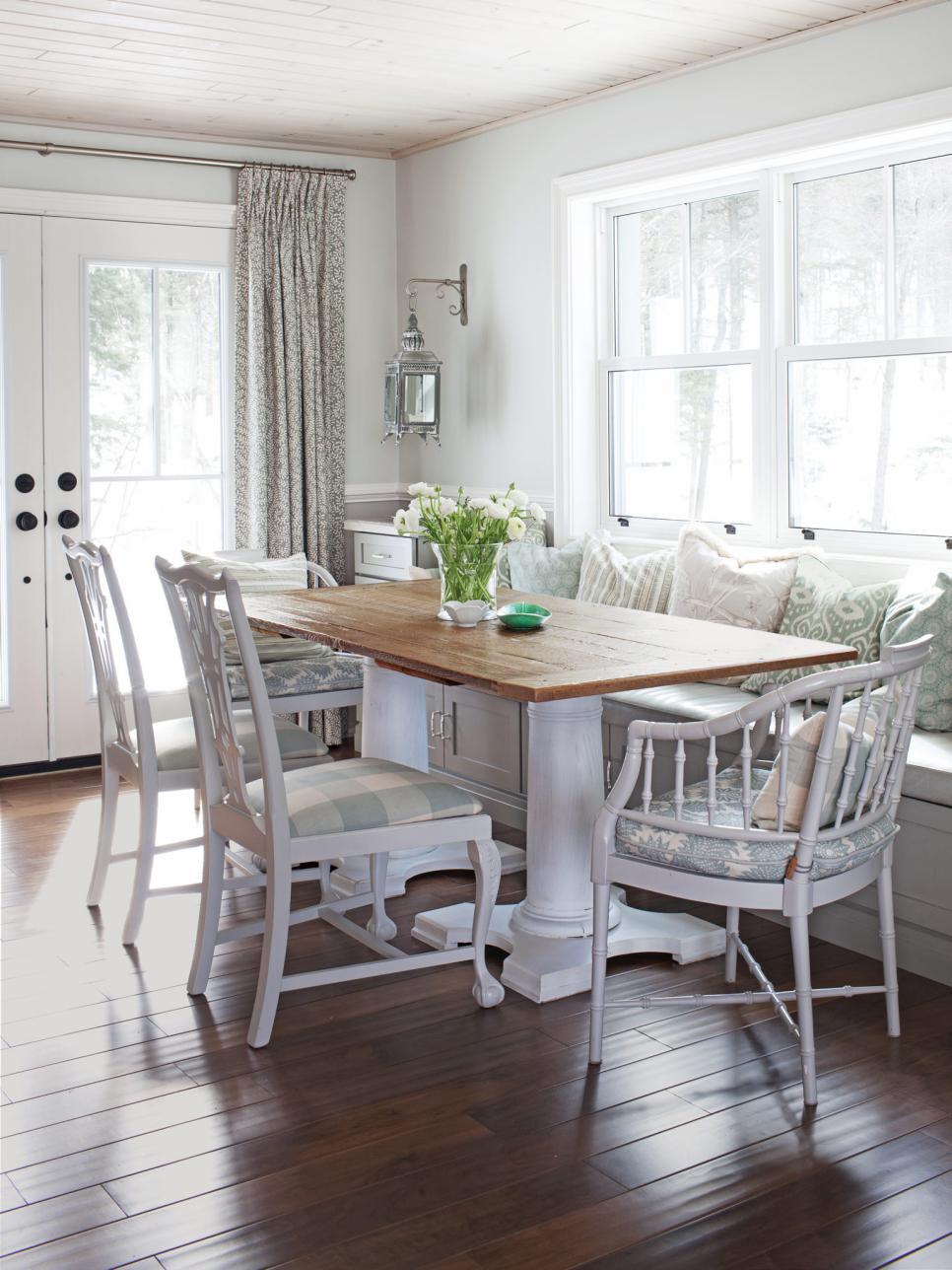 White Transitional Breakfast Nook | HGTV