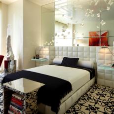 Modern Master Bedroom With Detailed Mirror Wall