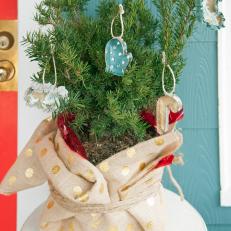 No-Sew Cookie Cutter Ornaments