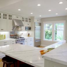 Clean-Lined Kitchen Blends Modern, Traditional Elements