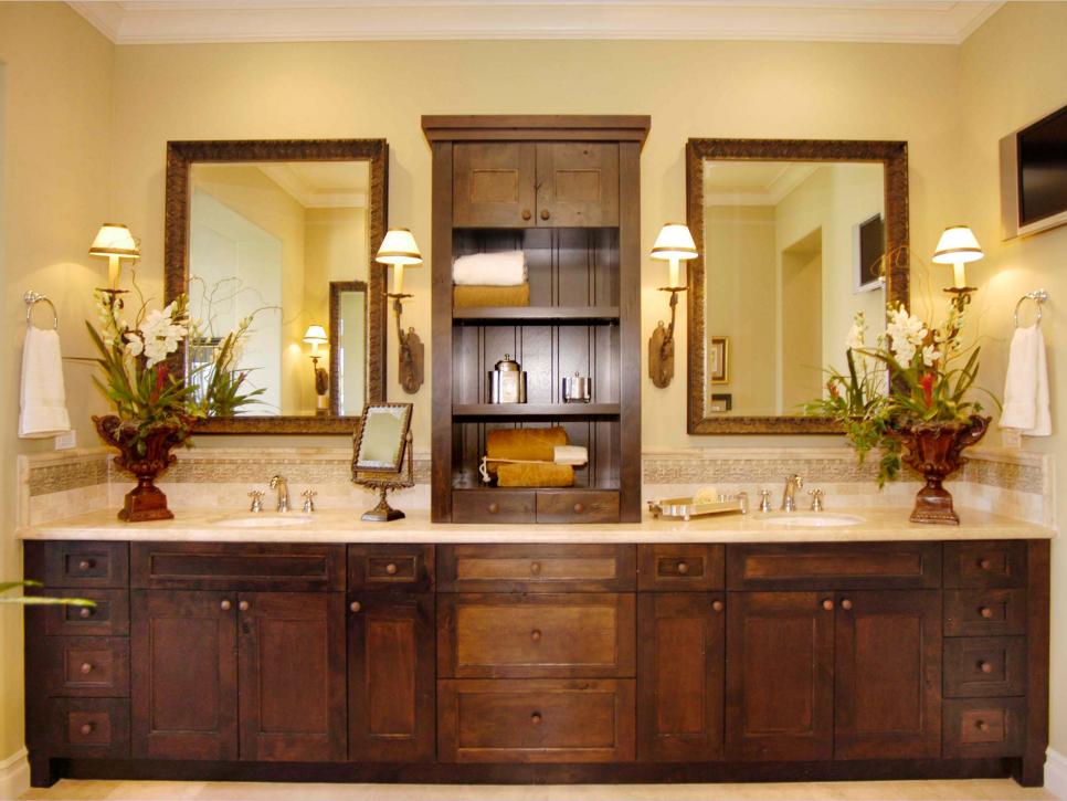 Craftsman Style Vanity With Dual Sinks, Craftsman Bathroom Vanity Lights