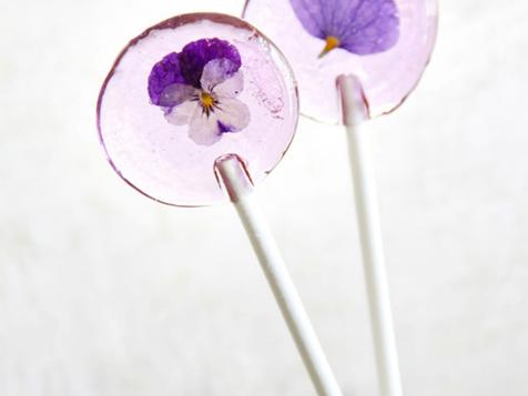 How to Make Spring Flower Lollipops