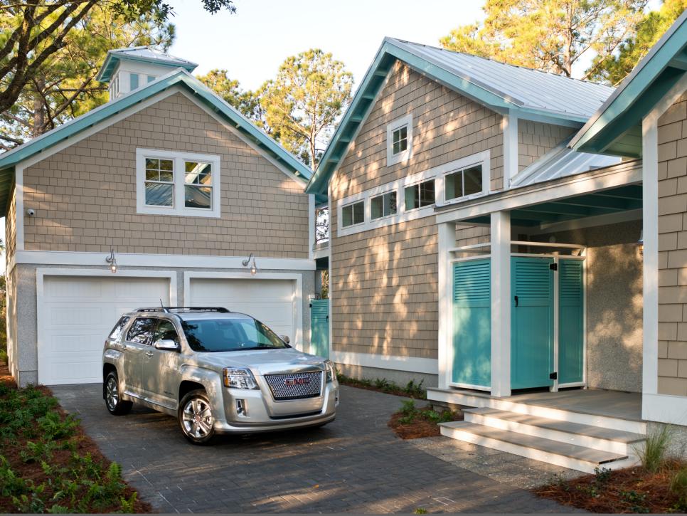 home exterior garage