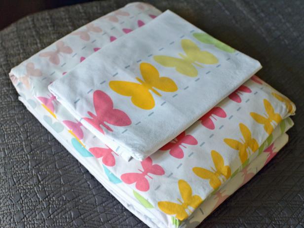 Folded Fitted Sheets