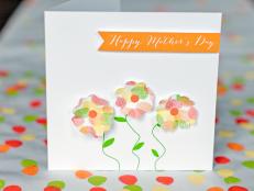 Moms of all ages will love this 3D cut-out card featuring patterned spring flowers. Write your own heartfelt note inside for a special addition.