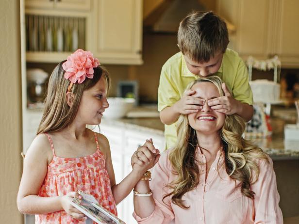 Homemade Gifts Made By Kids for Mother's Day - Toddler Approved