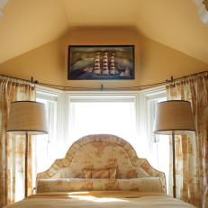 Nautical Guest Bedroom With Bay Window