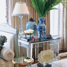 Lucite Side Table With Chinoiserie Ginger Jar 