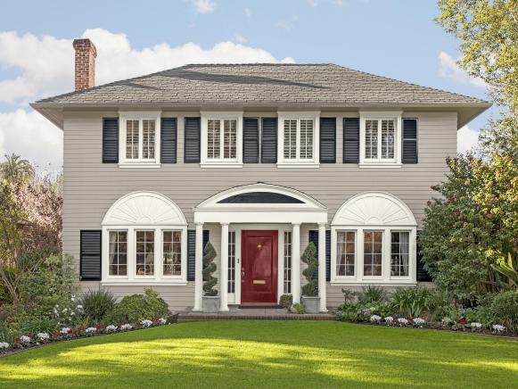 Colonial Home With Traditional Features