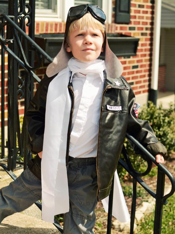 Boy wearing DIY pilot costume