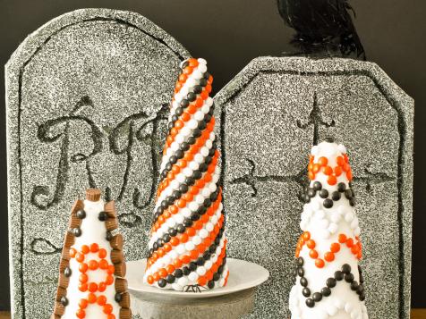 Halloween Decorating Idea: Make a Candy Topiary