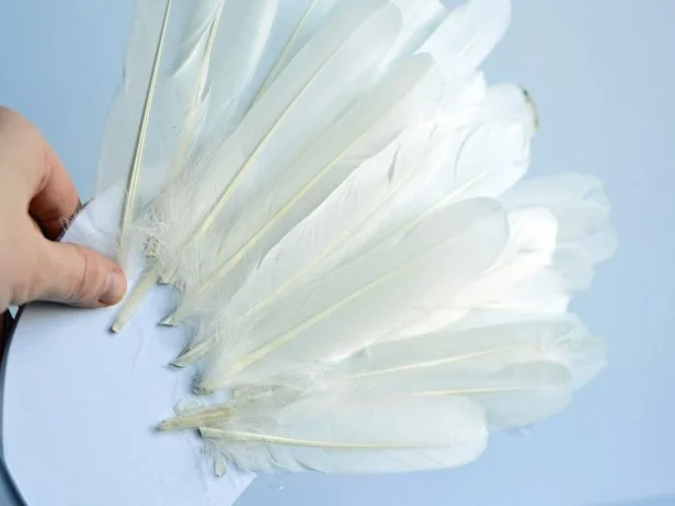 How to Make Feathered Angel or Fairy Wings | HGTV