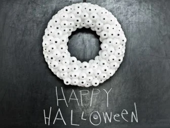 Googly Eyes Halloween Wreath 