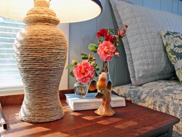  How to Turn a Trashed Bedside Table Into a Charming Cottage Nightstand's Decorating 