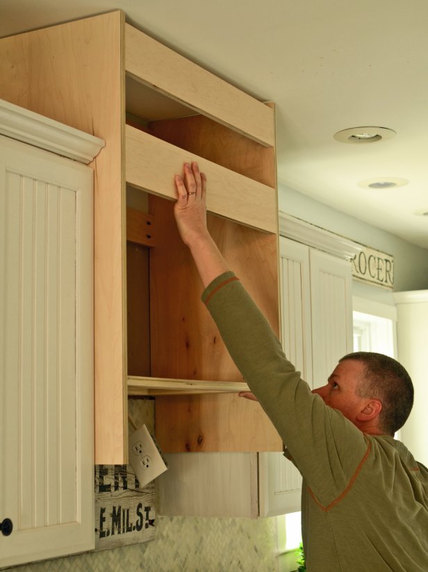 How to Construct a Custom Kitchen Range Hood | HGTV